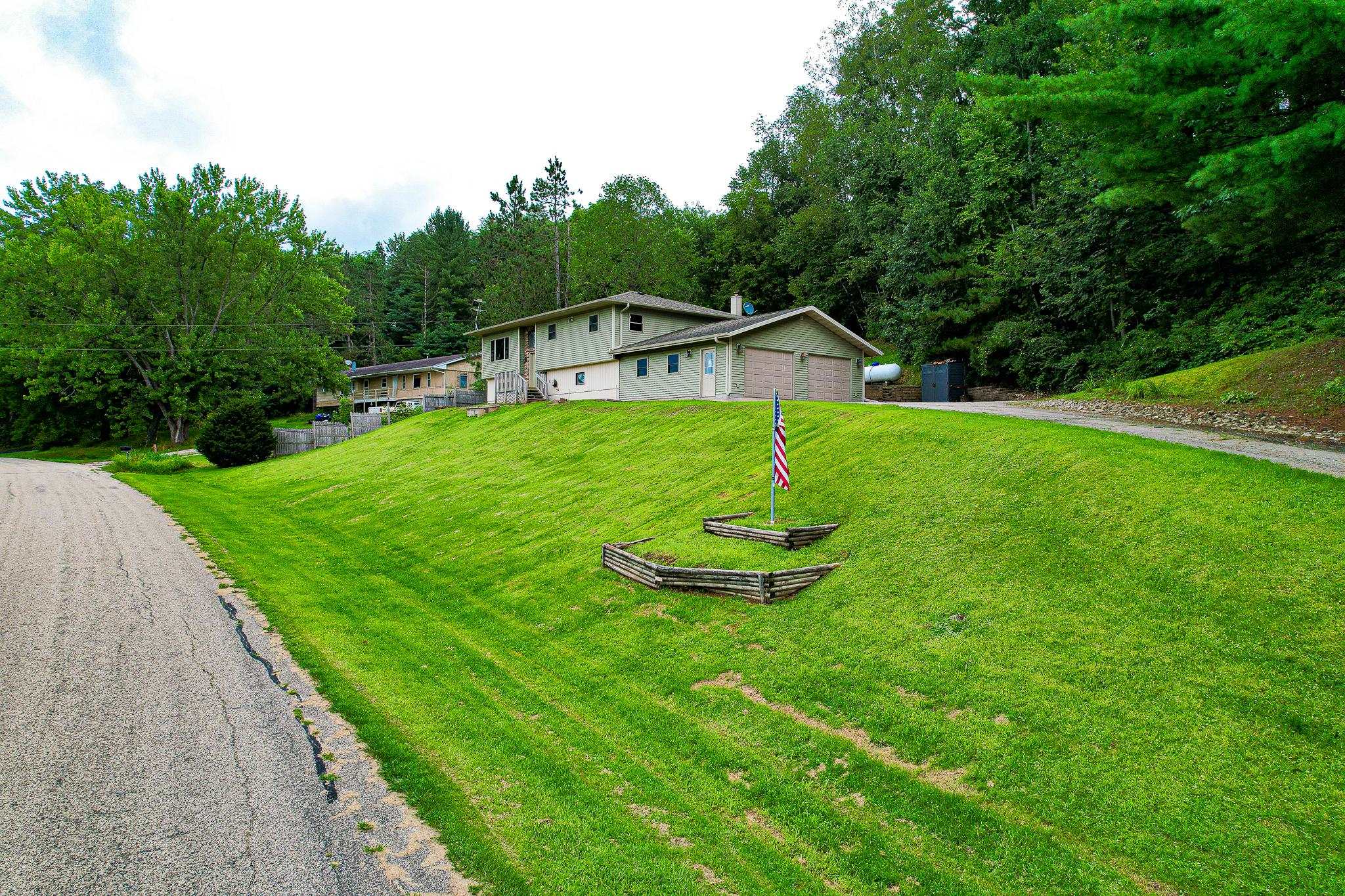 11828 Fairway Road Sparta, WI 54656 - Photo 3 of 64
