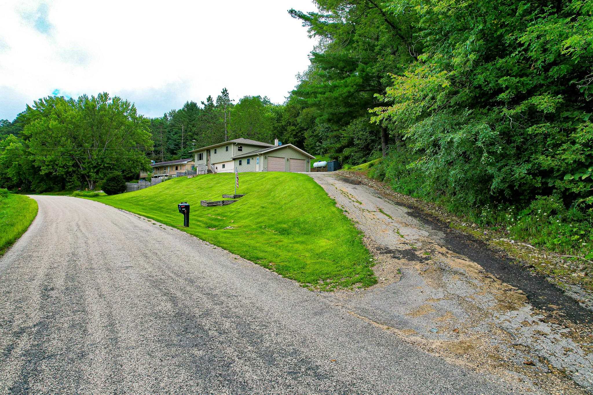 11828 Fairway Road Sparta, WI 54656 - Photo 4 of 64