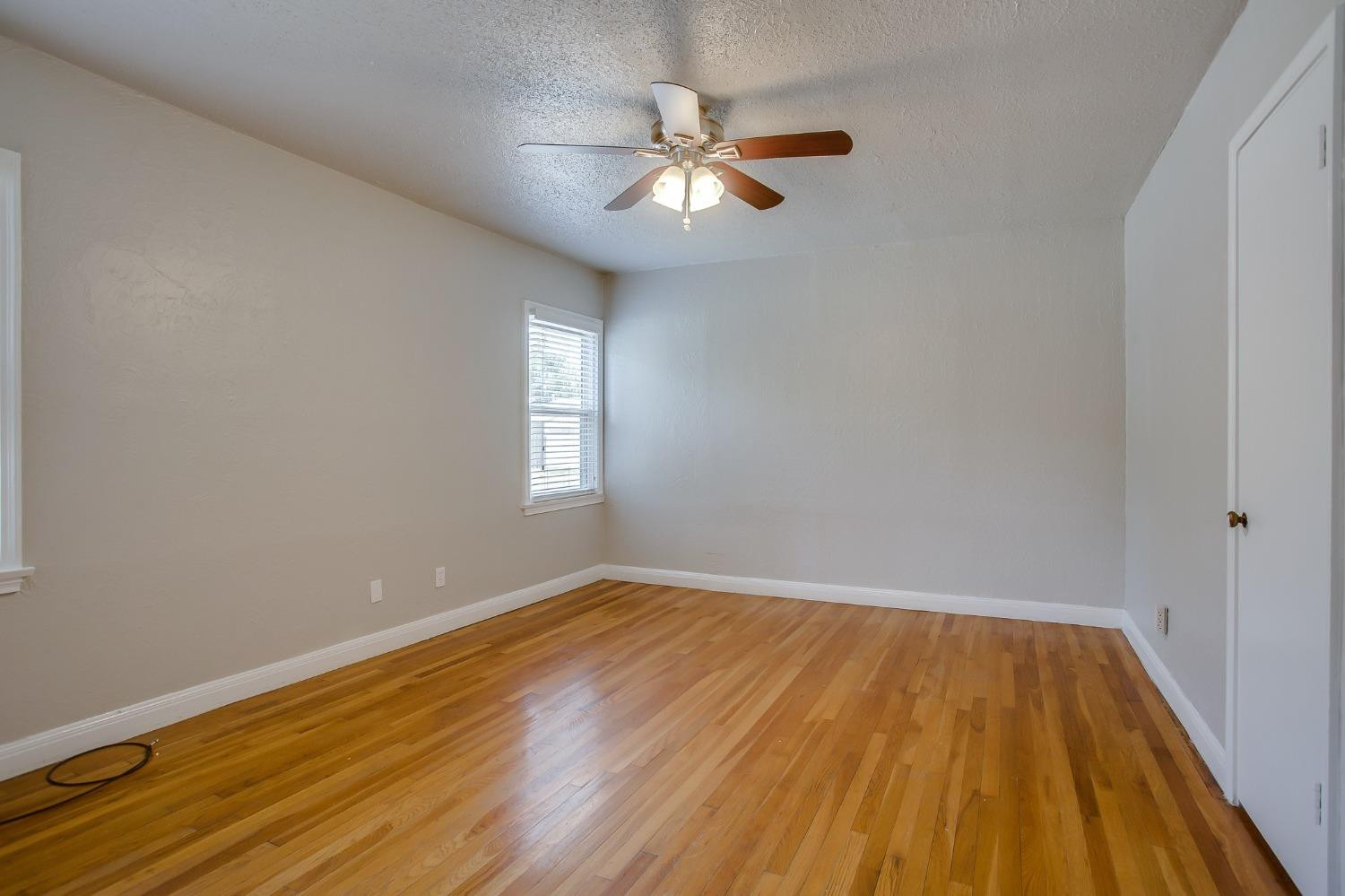 2601 27th Street Lubbock, TX 79410 - Photo 11 of 16 Photo 11