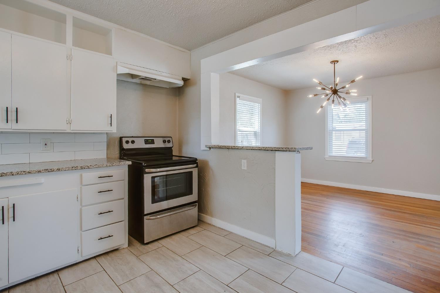 2601 27th Street Lubbock, TX 79410 - Photo 8 of 16 Photo 8