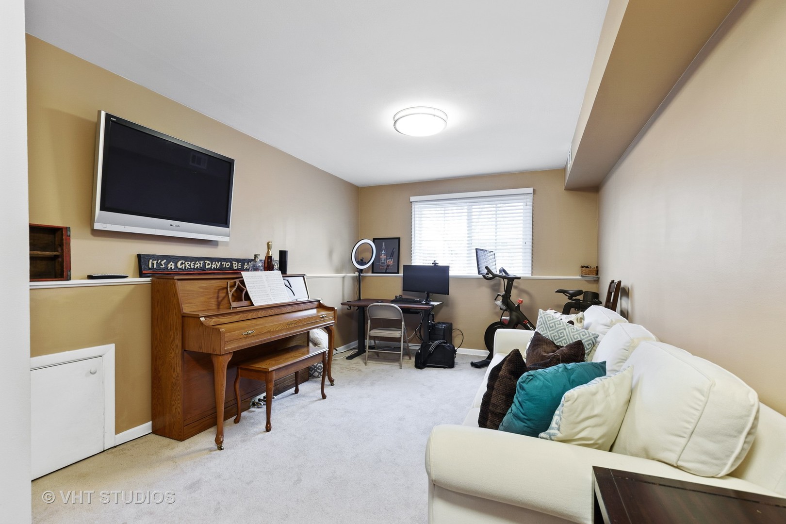 1134 Kenton Road Deerfield, IL 60015 - Photo 10 of 13