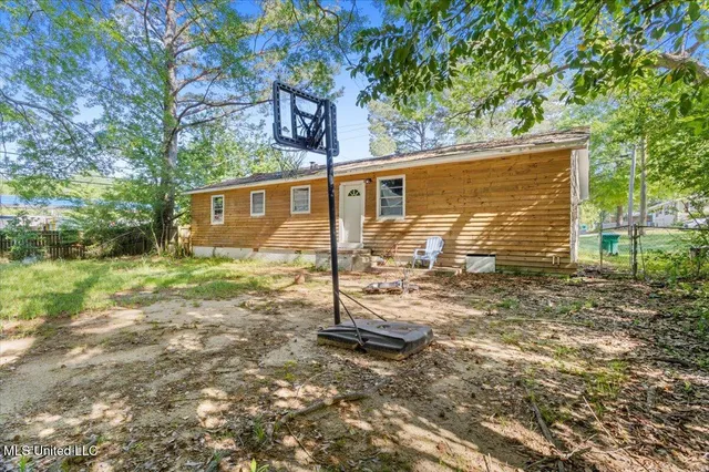 $100,000 | 3161 45th Street, Meridian, MS 39305