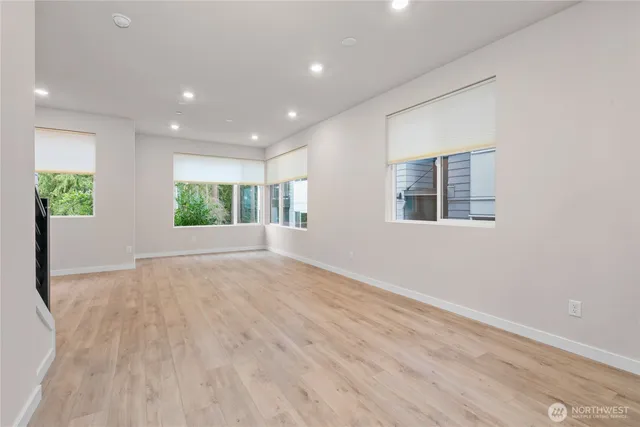 $699,999 | 2121 North 148th Street, Unit C, Shoreline, WA 98133