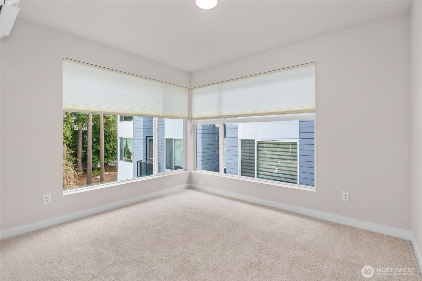 2121 North 148th Street, Unit C Shoreline, WA 98133 - Photo 15 of 31