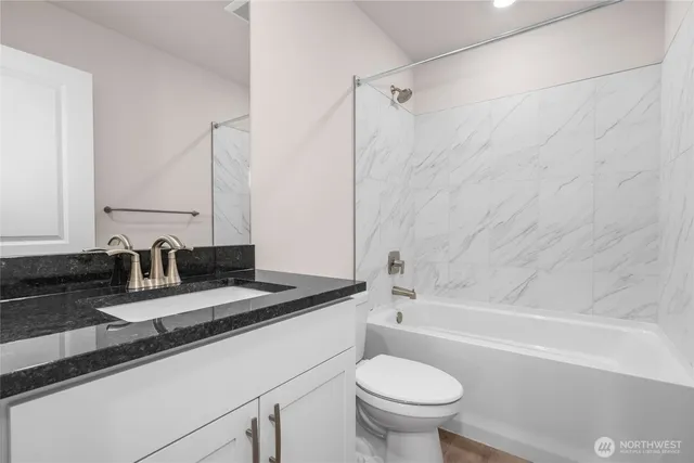 $699,999 | 2121 North 148th Street, Unit C, Shoreline, WA 98133