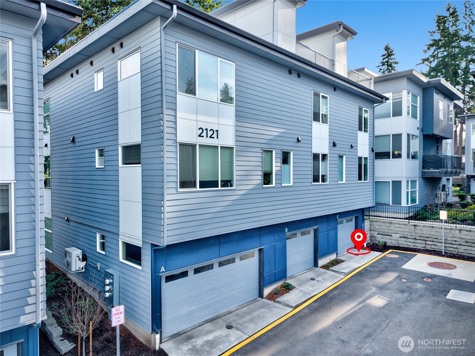 2121 North 148th Street, Unit C Shoreline, WA 98133 - Photo 28 of 31