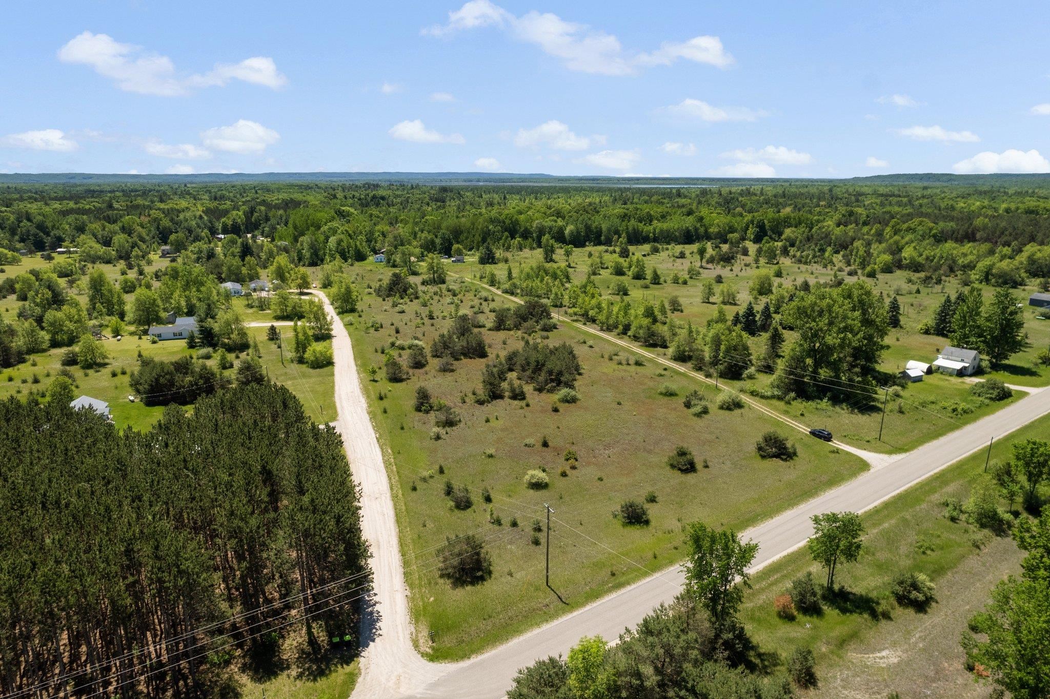 20516 Rhodes Road Interlochen, MI 49643 - Photo 21 of 33