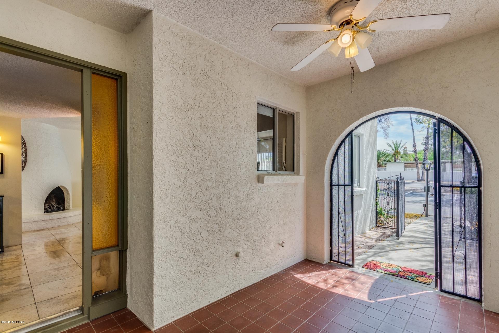 600 East River Road, Unit H Tucson, AZ 85704 - Photo 3 of 20 Gallery Image 3