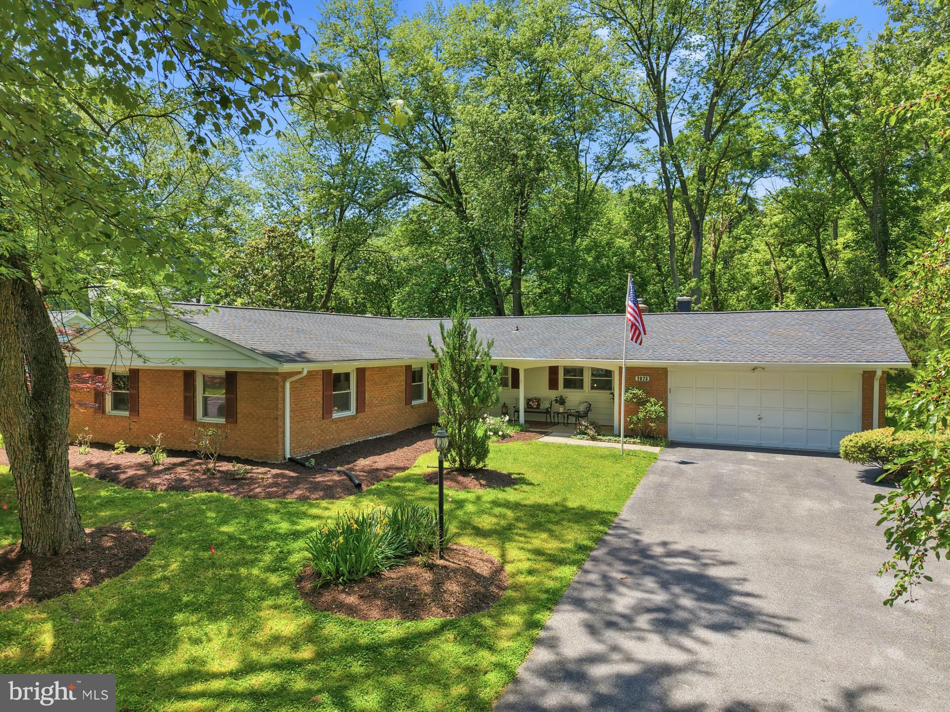 2925 Beaverwood Lane Silver Spring, MD 20906 - Photo 2 of 44 Awesome Curb Appeal!