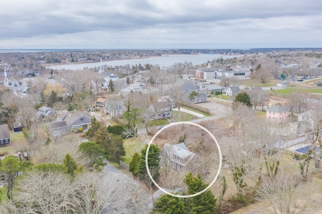 31 Doane Road Chatham, MA 02633 - Photo 3 of 20