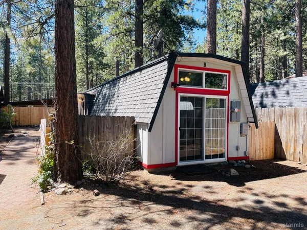 $685,000 | 838 San Francisco Avenue, South Lake Tahoe, CA 96150