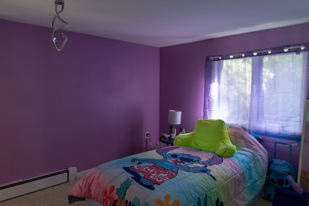26 Sunset Road Dracut, MA 01826 - Photo 22 of 37
