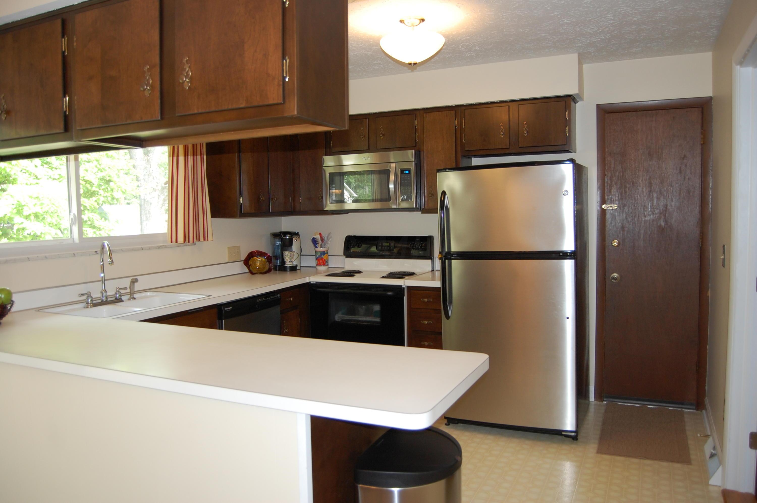 6671 Millbrae Road Columbus, OH 43235 - Photo 5 of 24 Gallery Image 5