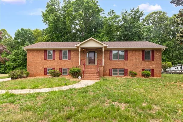 $325,000 | 3326 Parrish Road, Winston-Salem, NC 27105