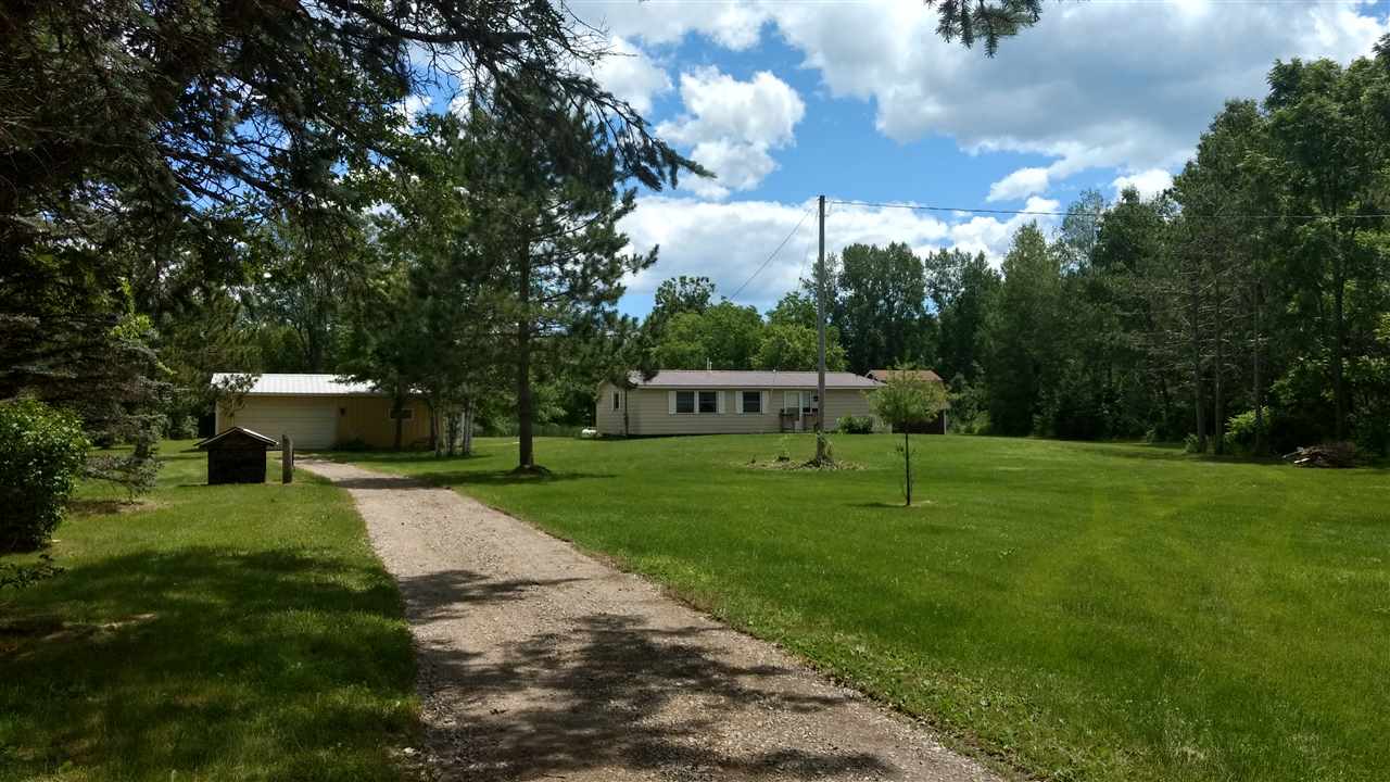1917 South Hale Road Omer, MI 48749 - Photo 2 of 28 1835244-1.JPG