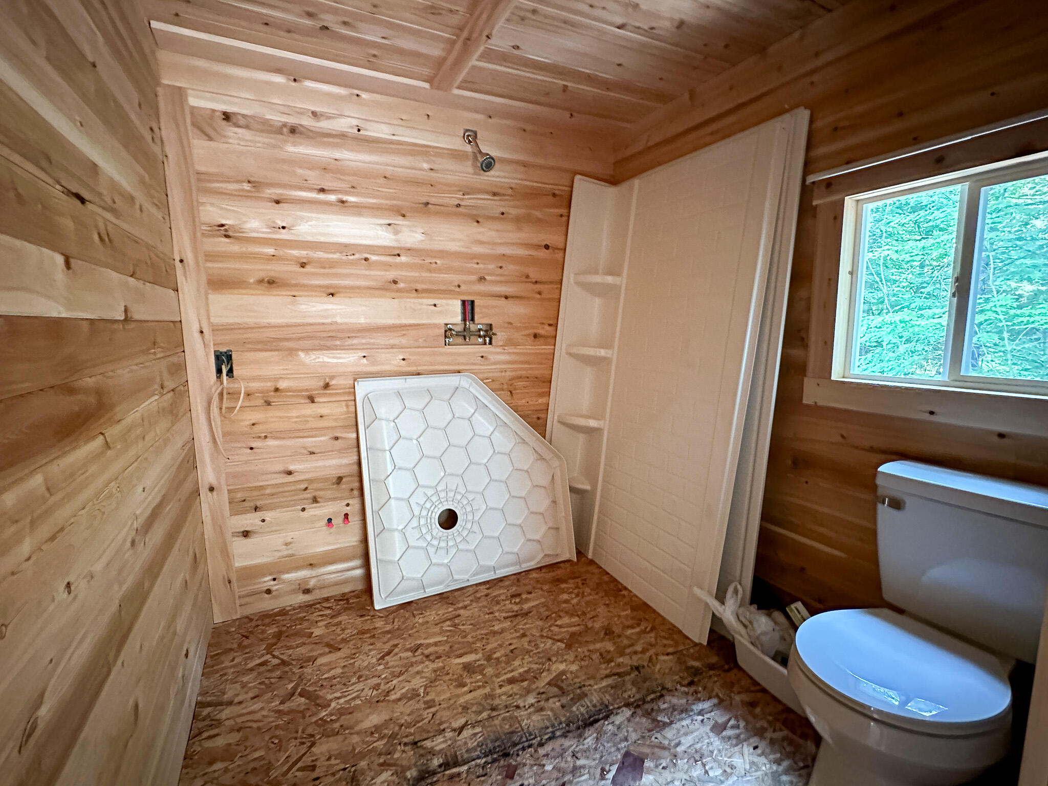 155 Loop Road Lincoln, ME 04457 - Photo 9 of 29 Photo Jun 30 2023, 2 31 01 PM