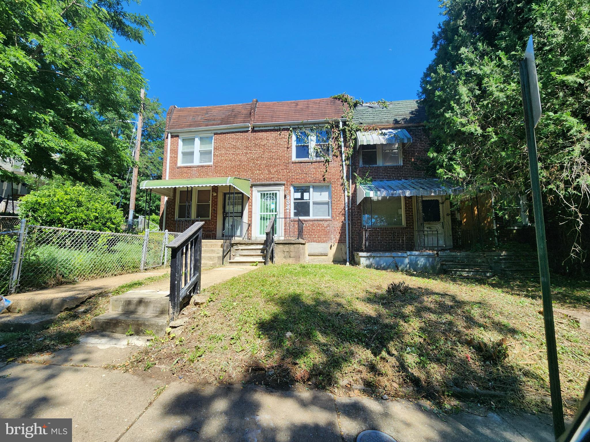 933 North Franklintown Road Baltimore, MD 21216 - Photo 2 of 21