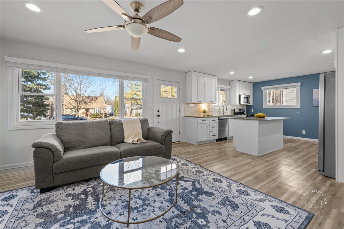 130 Division Street Geneva, IL 60134 - Photo 5 of 13