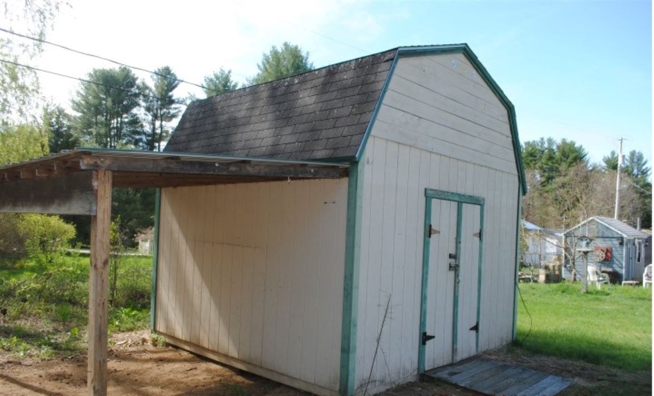 60 E Road North Berwick, ME 03906 - Photo 2 of 9 Gallery Image 2
