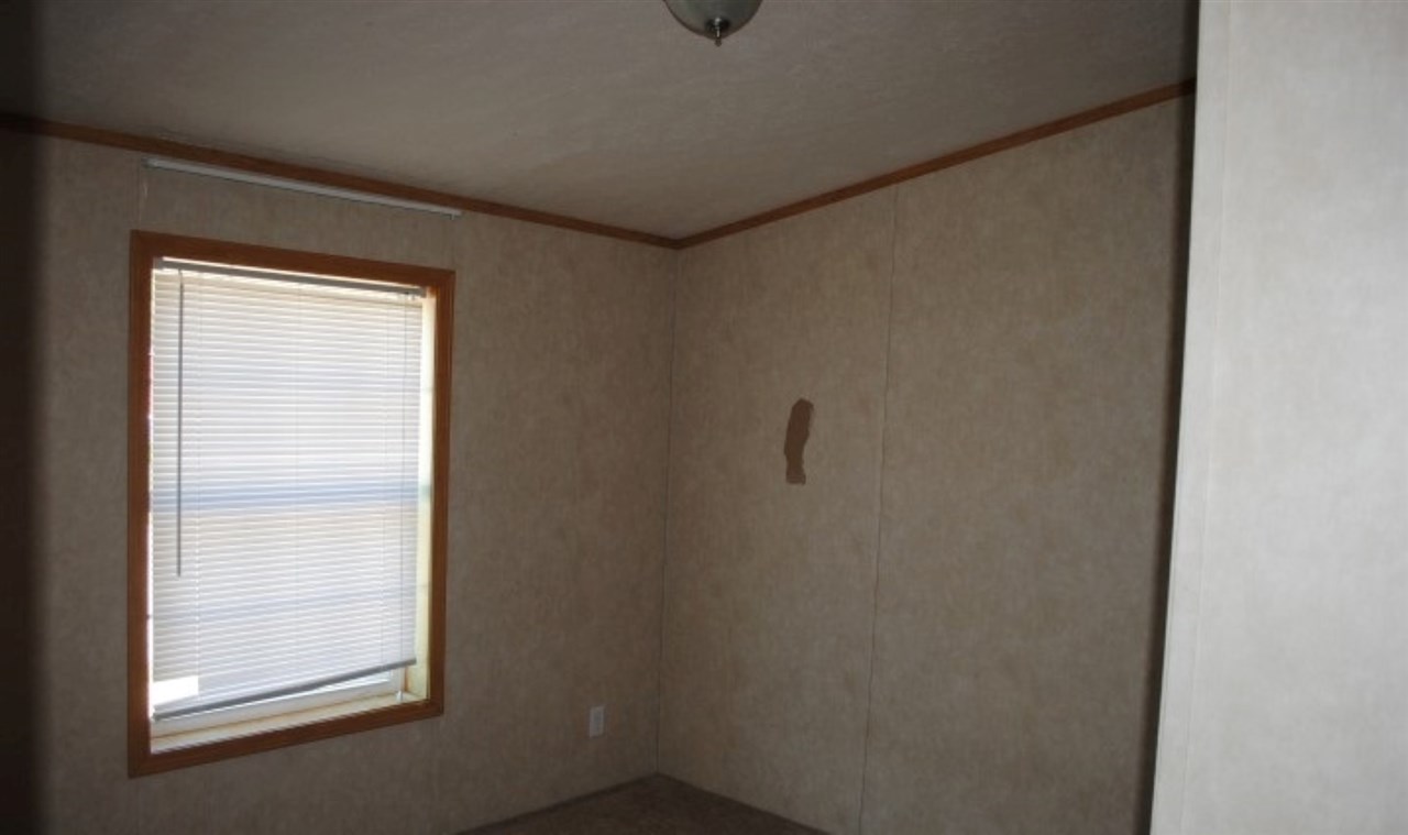 60 E Road North Berwick, ME 03906 - Photo 5 of 9 Gallery Image 5