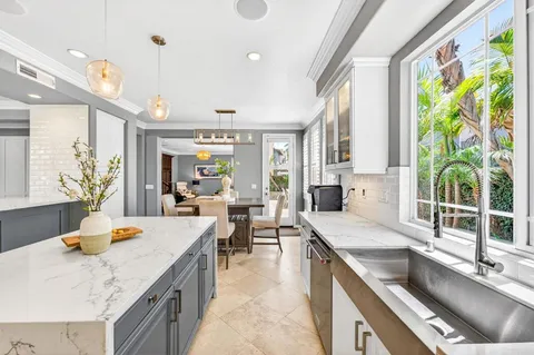 $2,395,000 | 6937 Waters End Drive, Carlsbad, CA 92011