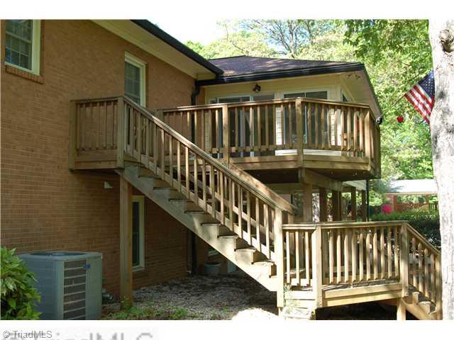 1045 Chester Road Winston-Salem, NC 27104 - Photo 14 of 14 Exterior Back.