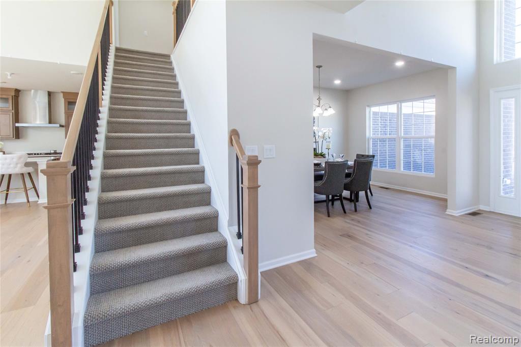 22820 Martin Road South Lyon, MI 48178 - Photo 8 of 82