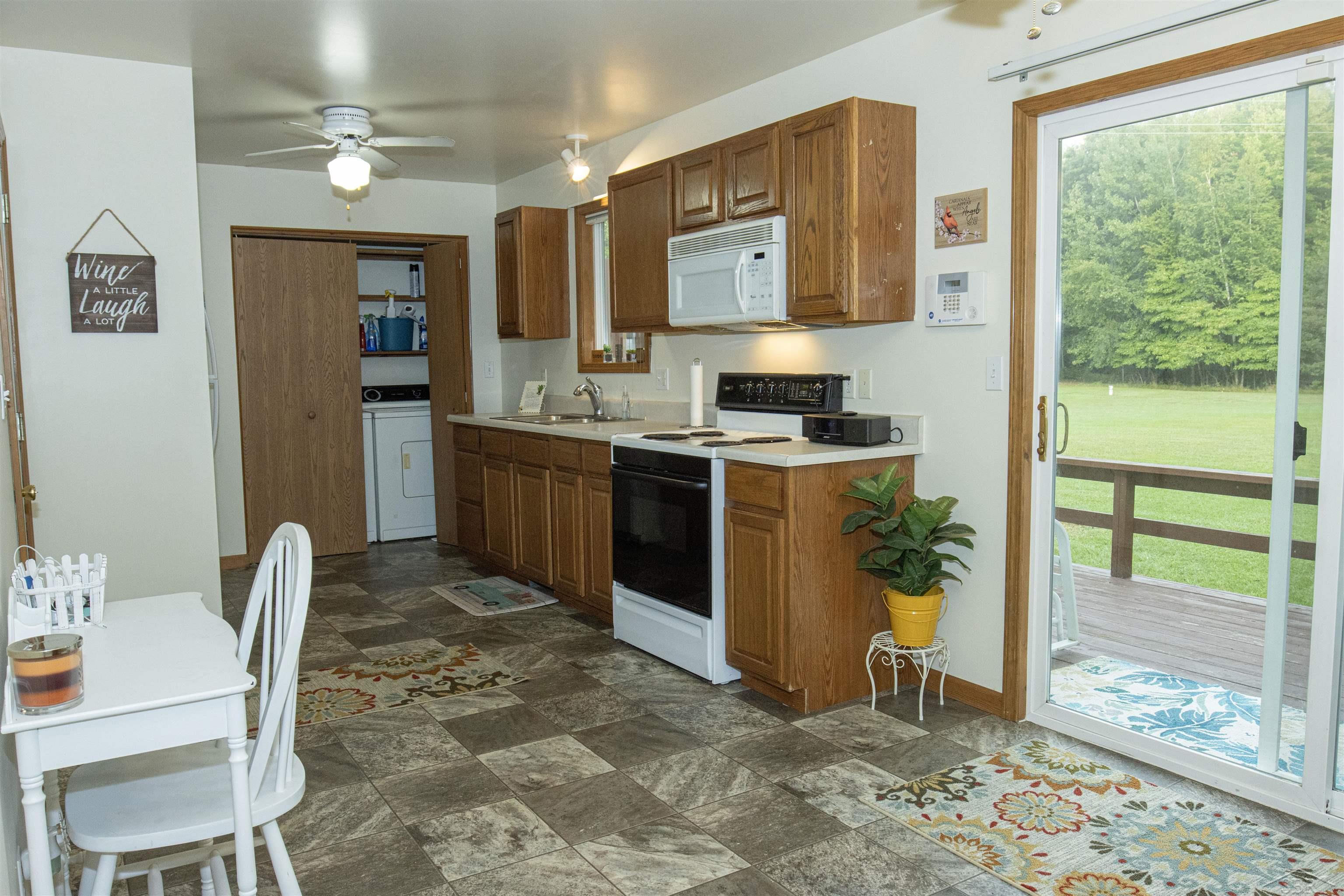 18822 Sharon Road Oakley, MI 48649 - Photo 28 of 31 50121659-27.JPG