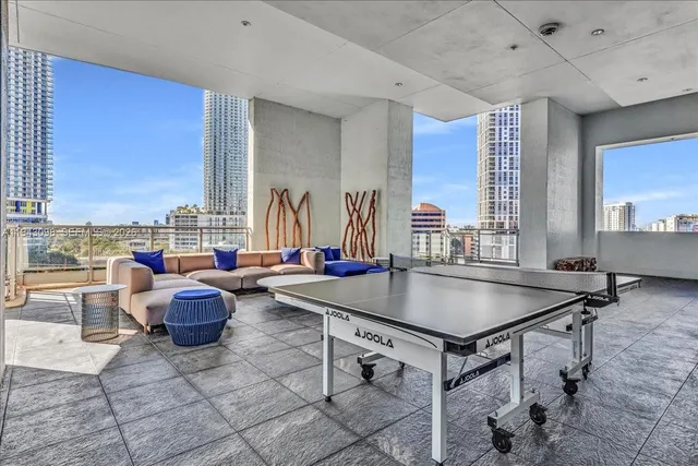 $692,000 | 90 Southwest 3rd Street, Unit 2604, Miami, FL 33130