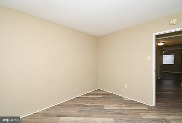 $1,800 | 1605 Meadowview Lane, Unit 1605, Mont Clare, PA 19453