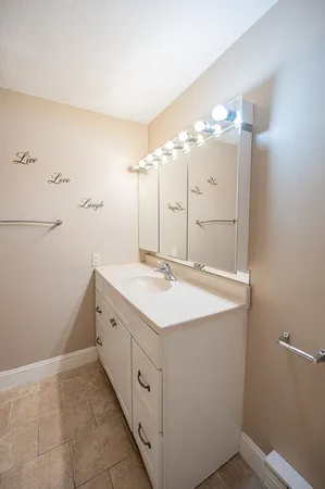$200,000 | 43 West Street, Unit A2, Randolph, MA 02368