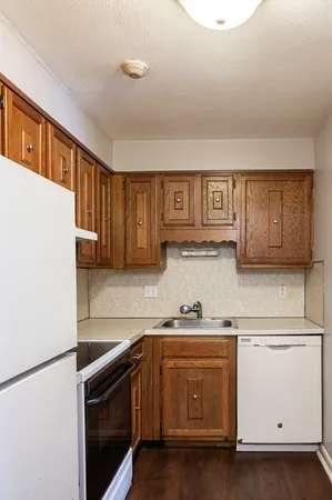 $200,000 | 43 West Street, Unit A2, Randolph, MA 02368