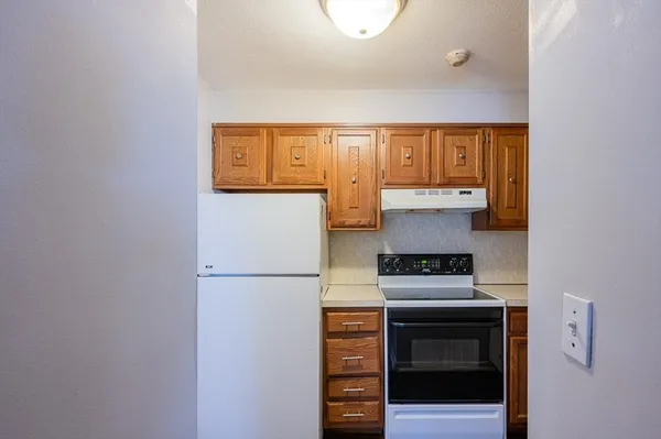 $200,000 | 43 West Street, Unit A2, Randolph, MA 02368