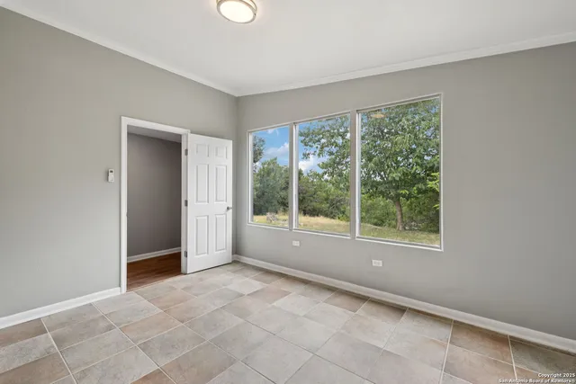 $1,250 | 1272 Rotherman, Canyon Lake, TX 78133