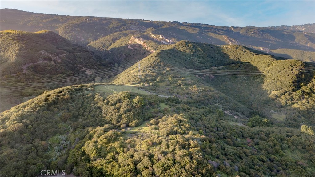 0 North Fairview Avenue Goleta, CA 93117 - Photo 19 of 30 a view of a city with a mountain