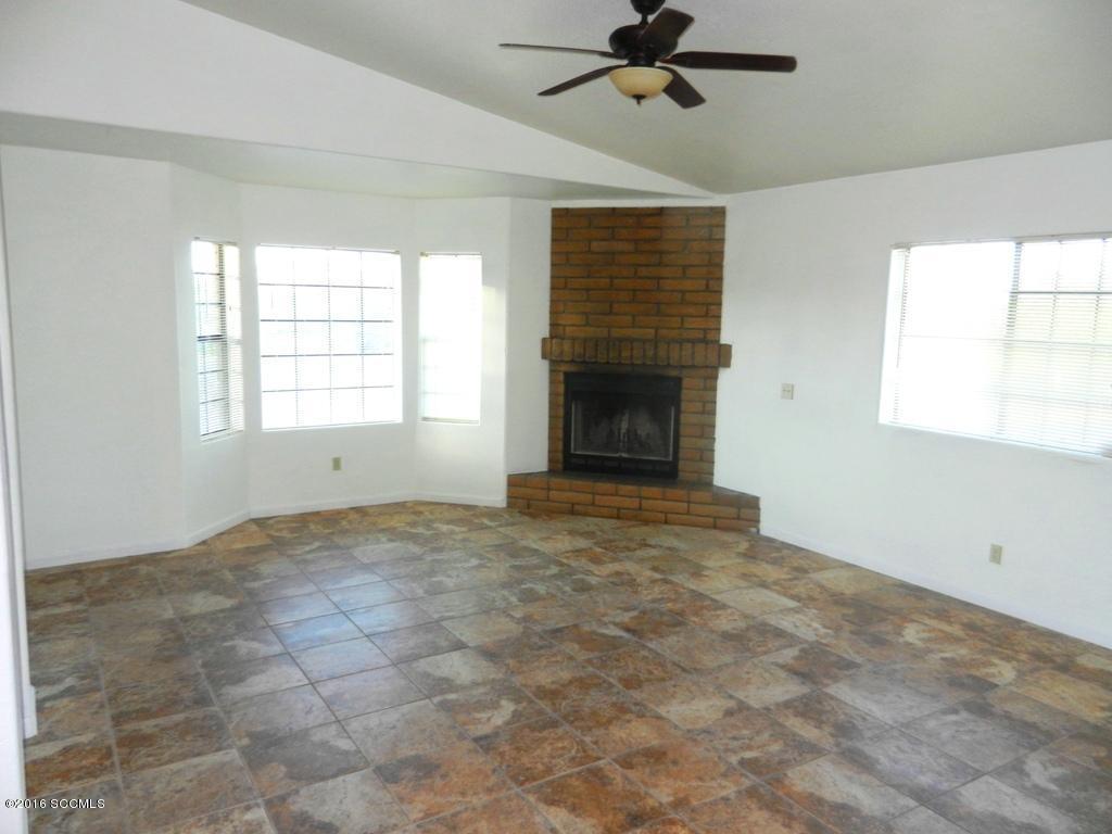 1226 Circulo Yerba Buena Rio Rico, AZ 85648 - Photo 3 of 21