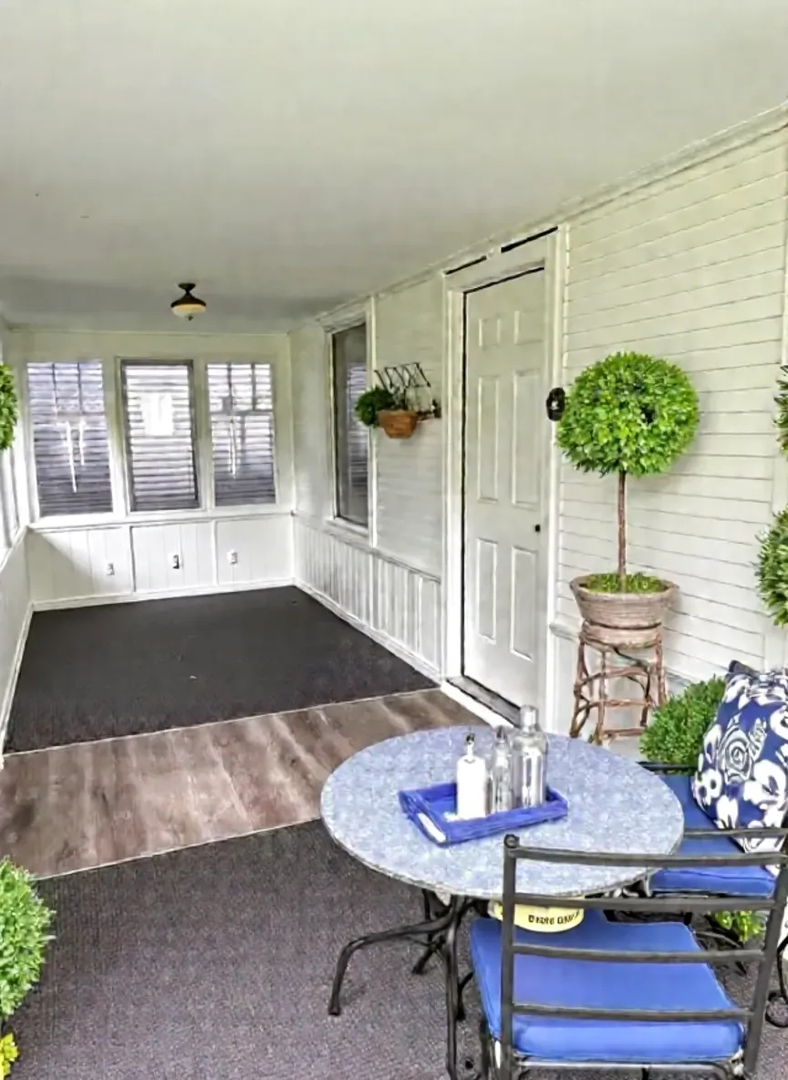 3807 Wesley Avenue Berwyn, IL 60402 - Photo 3 of 19