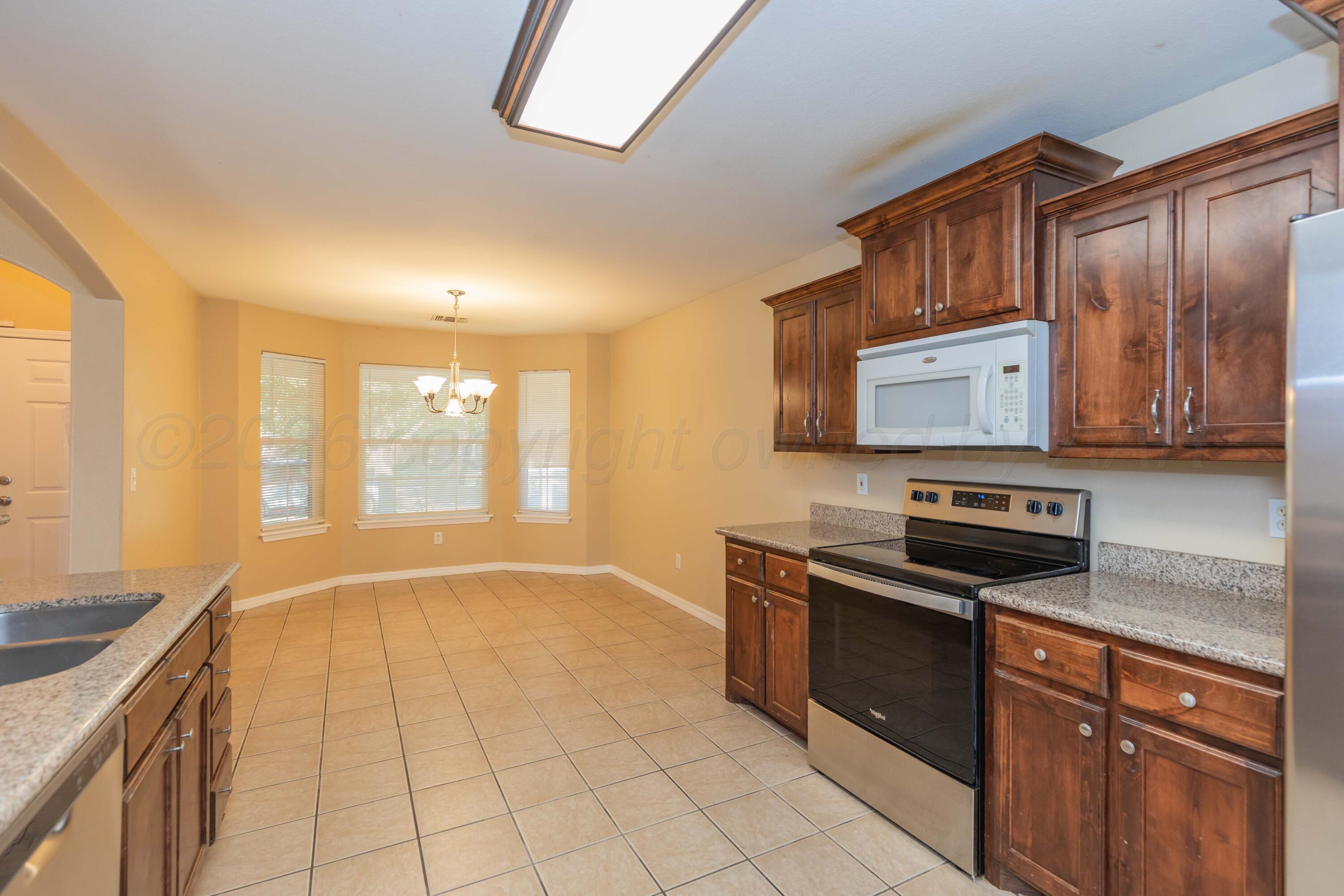 4207 Ross Street Amarillo, TX 79118 - Photo 13 of 40 KITCHEN VIEW 5