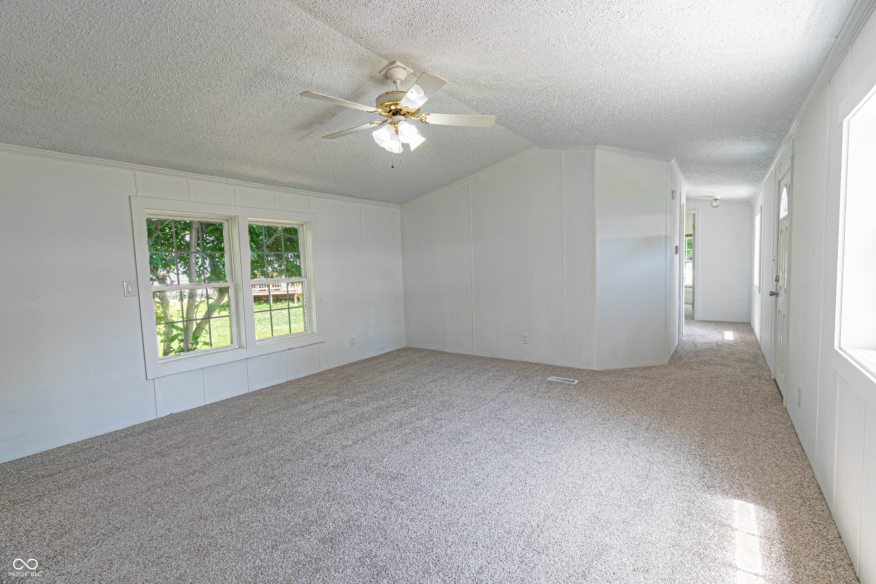 292 Bubble Loo Road Cloverdale, IN 46120 - Photo 13 of 32