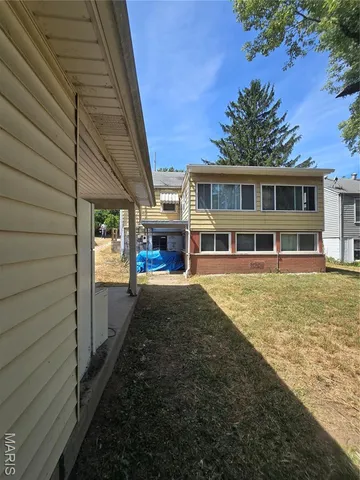 $85,000 | 4021 Alby Street, Alton, IL 62002