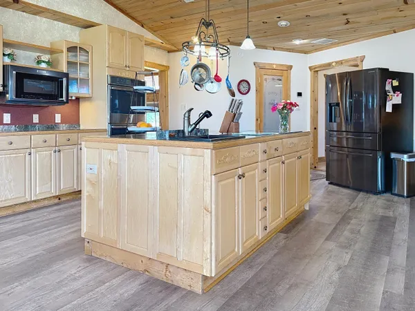 $1,074,000 | 73 Prairie Drive, Buffalo, WY 82834