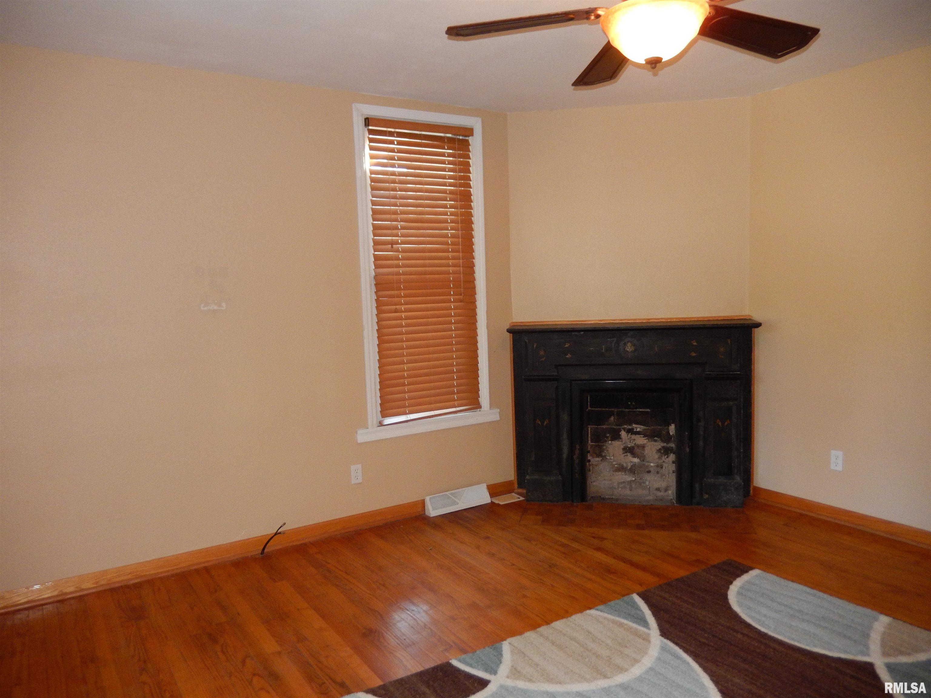 418 North Rile Street Bushnell, IL 61422 - Photo 9 of 54 Gallery Image 9