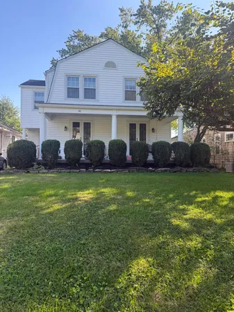 $490,000 | 41 East Dunedin Road, Columbus, OH 43214