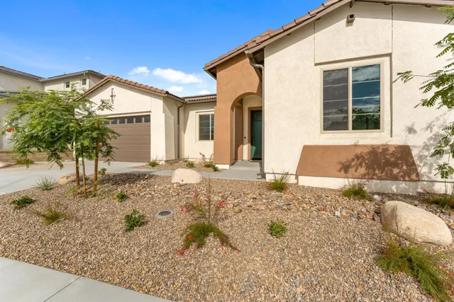 $4,950 | 73774 Mojave Desert Drive, Palm Desert, CA 92211