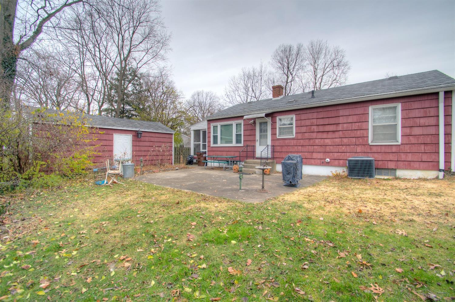 341 Ridgeway Road Wyoming, OH 45215 - Photo 22 of 23