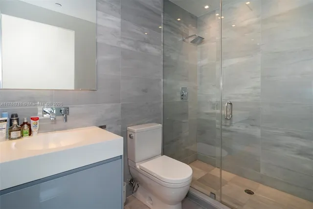 $27,000 | 1201 20th Street, Unit PH01, Miami Beach, FL 33139