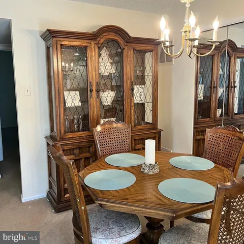 $278,900 | 1815 Valley Glen Road, Unit 140, Elkins Park, PA 19027