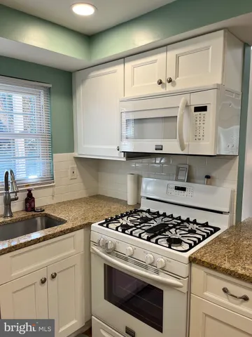 $278,900 | 1815 Valley Glen Road, Unit 140, Elkins Park, PA 19027