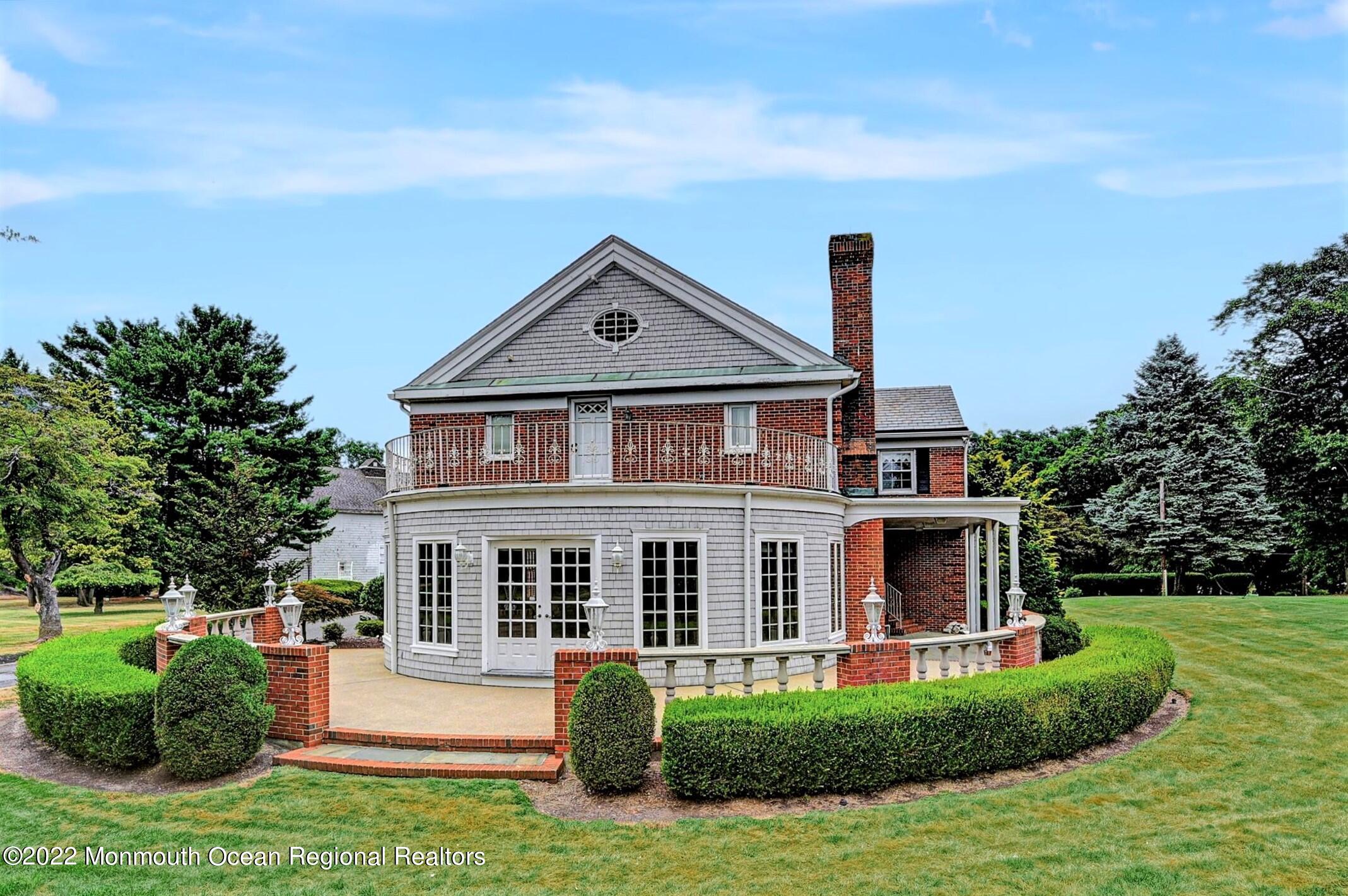 353 East Freehold Road, Unit 353355 Freehold, NJ 07728 - Photo 12 of 87 09-2 Side of Main house