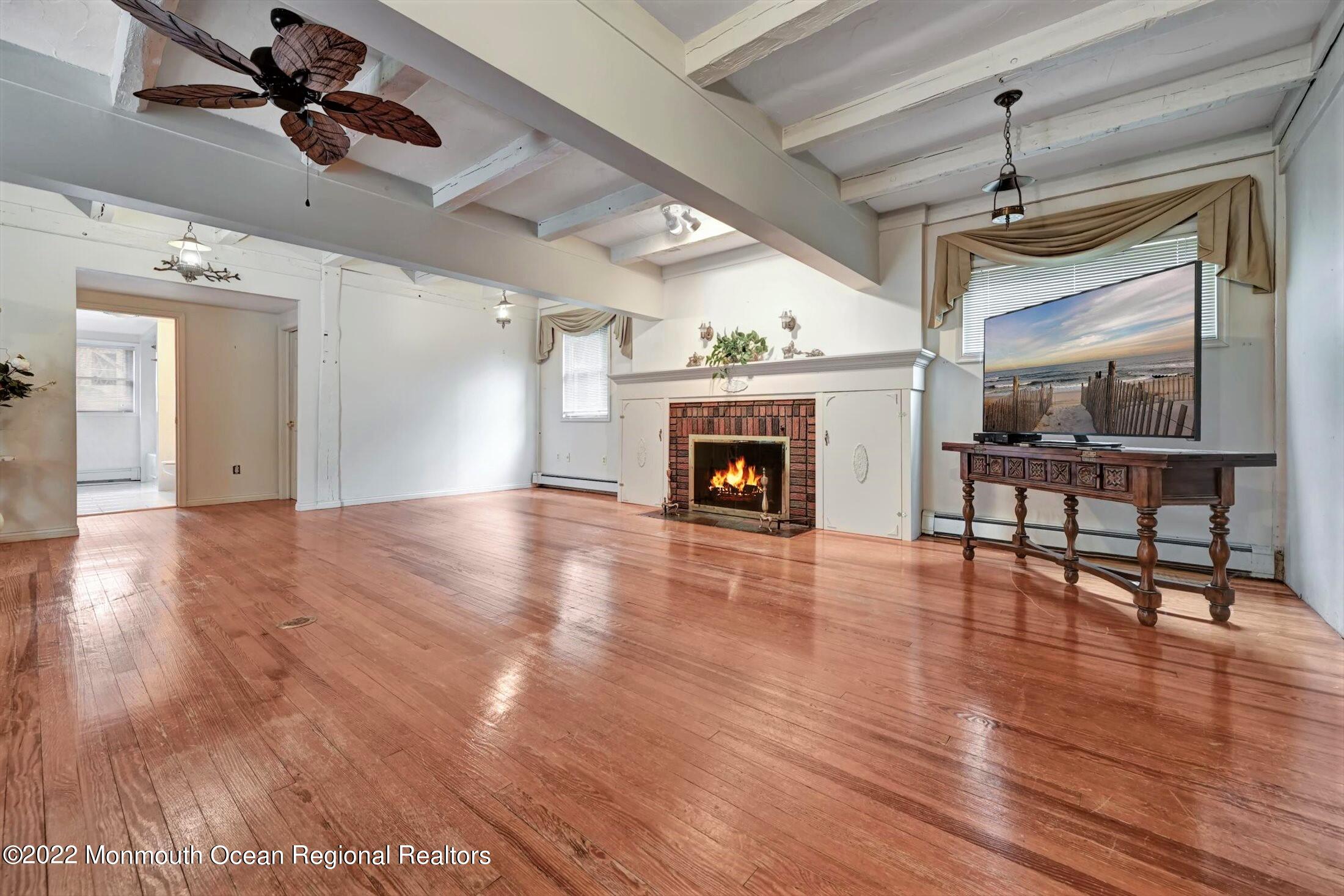 353 East Freehold Road, Unit 353355 Freehold, NJ 07728 - Photo 58 of 87 55- Family room Guest house